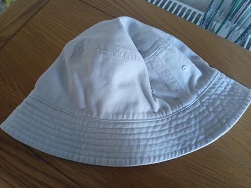 Buy & Sell Beeston Broxtowe - Photos for Bucket Hat)