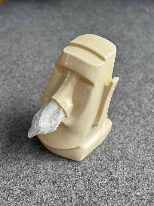 Buy & Sell Yardley Birmingham - Photos for Cream Moai‑Style Tissue Dispenser