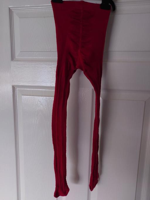 Buy & Sell Woodthorpe Charnwood - Photos for Girls red tights size 9-10 years