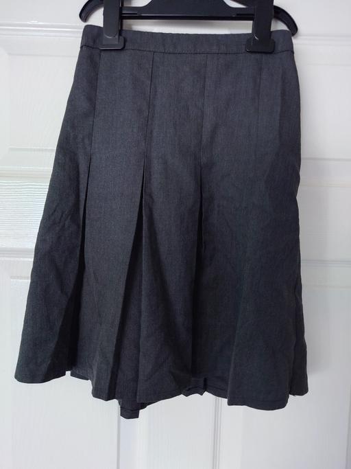 Buy & Sell Woodthorpe Charnwood - Photos for Girls dark grey school skirt size 9-10 years