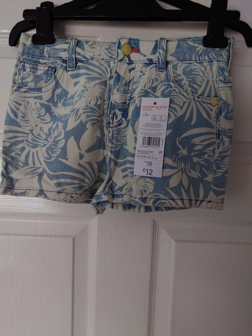 Buy & Sell Woodthorpe Charnwood - Photos for Girls patterned denim shorts size 9-10 years