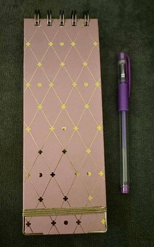 Buy & Sell Shirley Solihull - Photos for 💜writing book & Pen💜