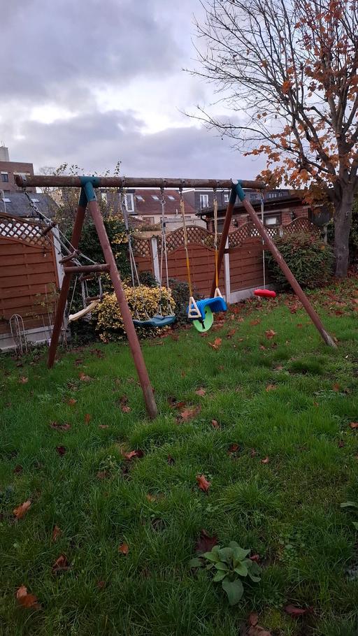Buy & Sell Ilford Redbridge - Photos for Outdoor garden wooden swing
