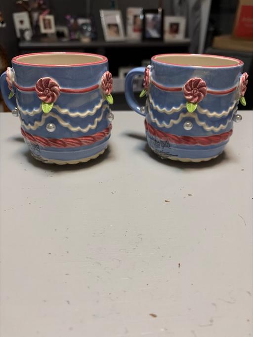 Buy & Sell Duckmanton Chesterfield - Photos for X2 urban outfitters cake mugs