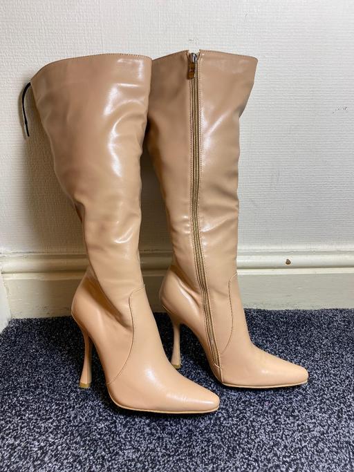 Buy & Sell Nelson Pendle - Photos for PrettyLittleThing beige pointed toe high heel