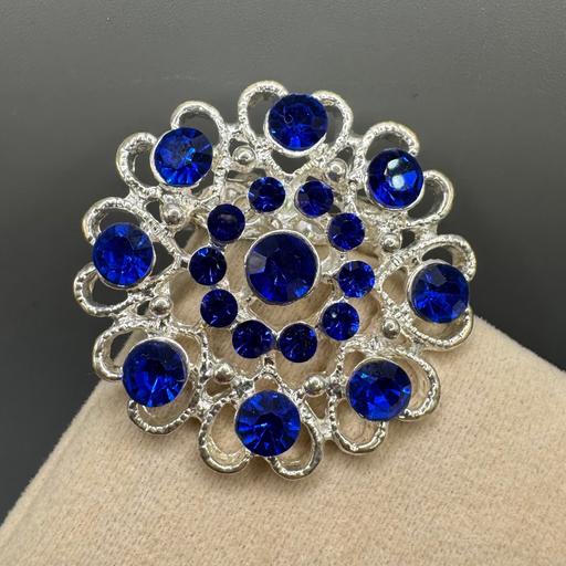 Buy & Sell Tyseley Birmingham - Photos for Lovely Sapphire Blue Brooch