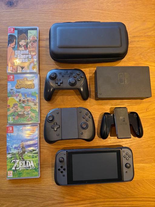 Buy & Sell Woodford East London - Photos for Nintendo Switch 1 (Full Setup) *LIKE NEW*