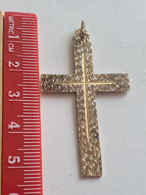 Buy & Sell Horwich Bolton - Photos for 9ct Large Cross