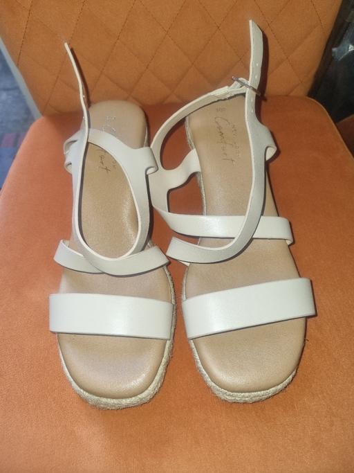Buy & Sell Bournville Birmingham - Photos for New Look Comfort Wedges Size 6