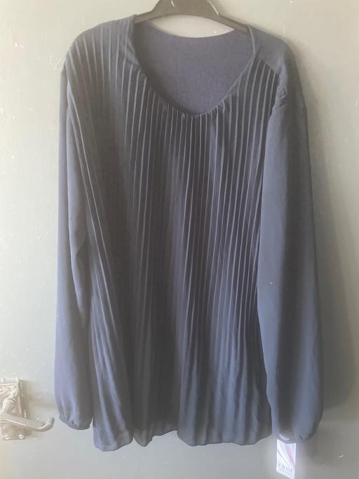 Buy & Sell Kings Heath Birmingham - Photos for Ladies Top. Free Size. Clearance