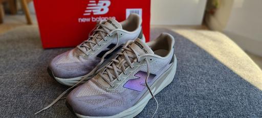 Buy & Sell Clapham South West London - Photos for Running shoes. Mens. New Balance Fuelcell V5