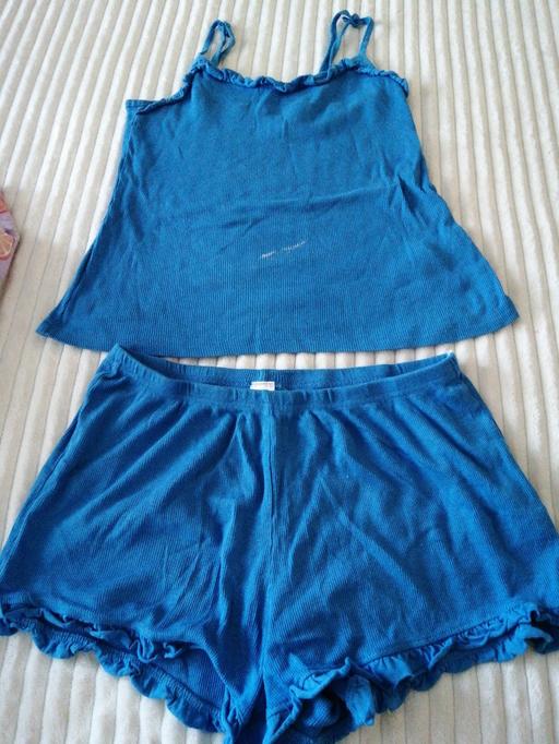 Buy & Sell Wednesfield Wolverhampton - Photos for ladies Pj, s (Small bleach mark on pic 2)