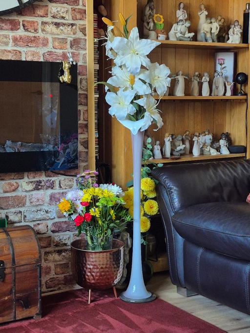 Buy & Sell Hasbury Dudley - Photos for Tall Stem Style Vase with Artificial FlowersA