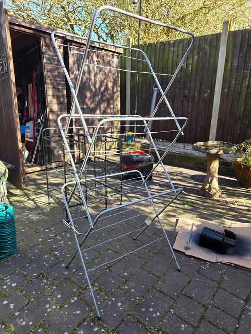 Buy & Sell Pensnett Dudley - Photos for CLOTHES AIRER