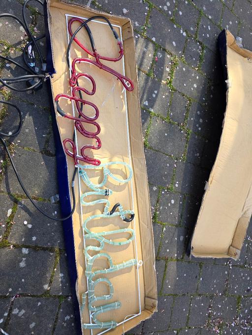 Buy & Sell Holly Hall Dudley - Photos for HAPPY BIRTHDAY LARGE SILHOUTTE