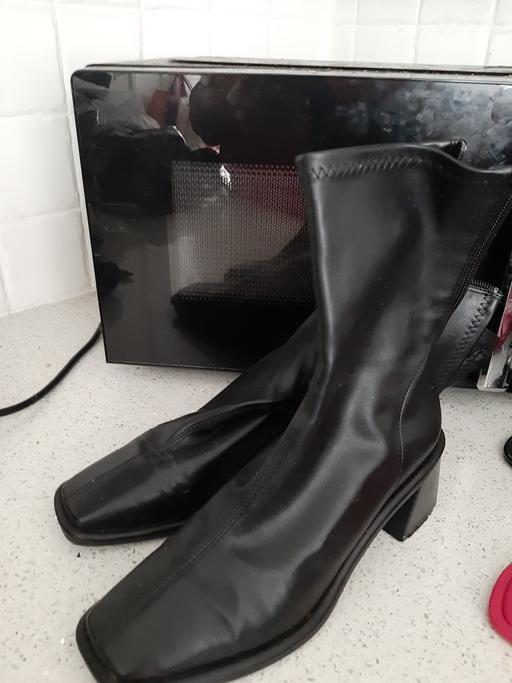 Buy & Sell South Hylton Sunderland - Photos for size 3