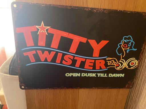 Buy & Sell North Wingfield North East Derbyshire - Photos for Metal wall picture