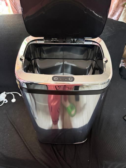 Buy & Sell Old Whittington Chesterfield - Photos for Homcom 30 L Automatic kitchen bin with lid