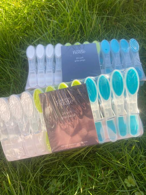 Buy & Sell Stow Heath Wolverhampton - Photos for Brand new pegs