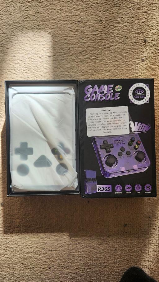 Buy & Sell - Photos for R36S 128gb Games Console.