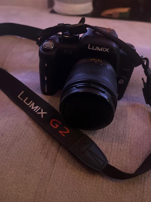 Buy & Sell Childer Thornton Cheshire West and Chester - Photos for LUMIX G2 Camera & Case