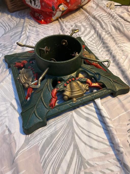 Buy & Sell Quinton Birmingham - Photos for Cast iron Christmas tree stand really heavy