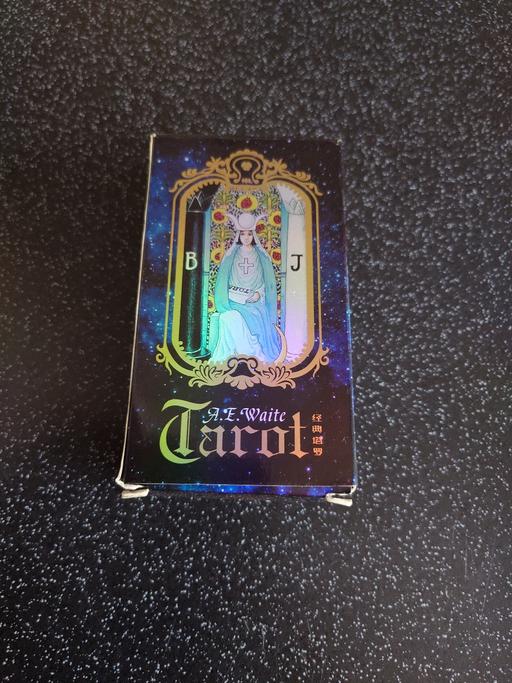 Buy & Sell Woodthorpe Charnwood - Photos for A.E Waite Deluxe Holographic Tarot Cards