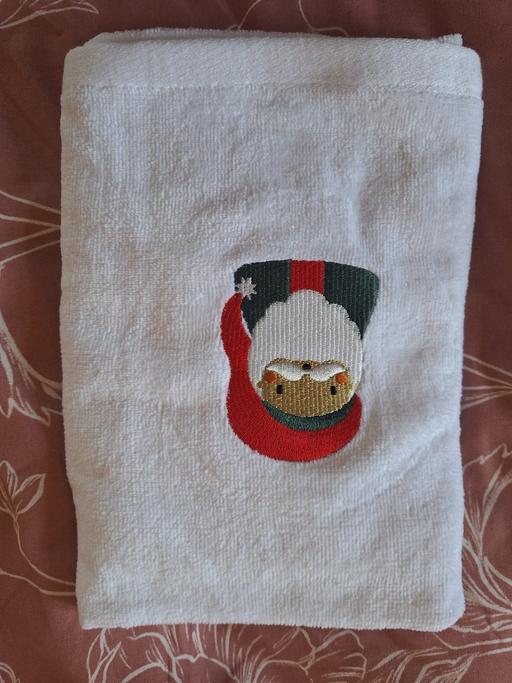 Buy & Sell Ettingshall Park Wolverhampton - Photos for New Santa Tea towel