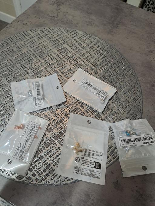 Buy & Sell Park Hill Sheffield - Photos for bundle 5 new earings