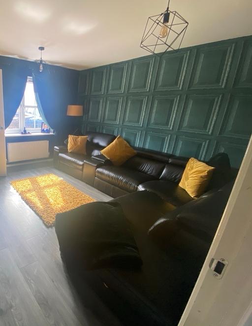 Buy & Sell Hockley Tamworth - Photos for Dfs black corner sofa