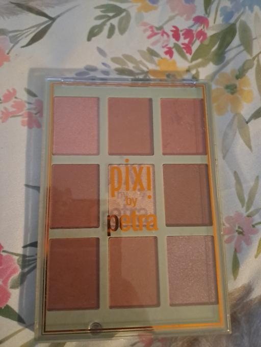 Buy & Sell Heeley Sheffield - Photos for large makeup set