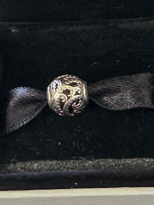 Buy & Sell Penn Wolverhampton - Photos for pandora essence