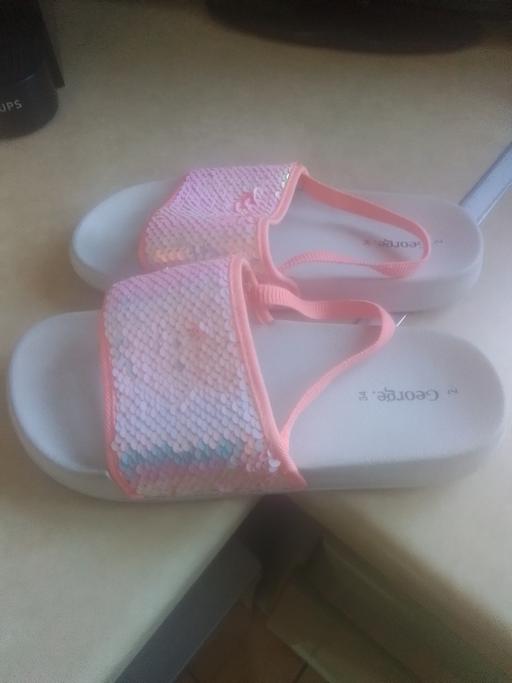 Buy & Sell Streetly Walsall - Photos for GEORGE GIRLS SLIDERS WITH BACK STRAP