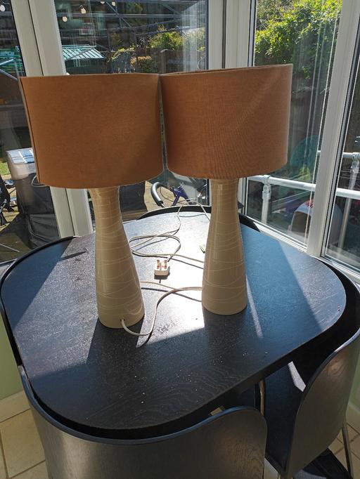 Buy & Sell Bexleyheath Bexley - Photos for two beige table lamps