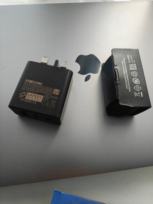 Buy & Sell Harrow Weald Harrow - Photos for Samsung 65W Super Fast Charger Plug Triple Po