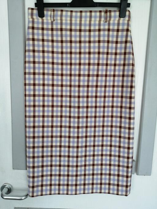Buy & Sell Wednesfield Wolverhampton - Photos for ladies skirt size *L* (Zara)