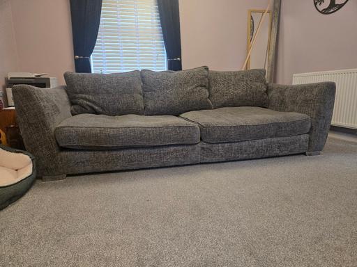 Buy & Sell Maney Birmingham - Photos for dfs 4 seater sofa nrdd gone asap