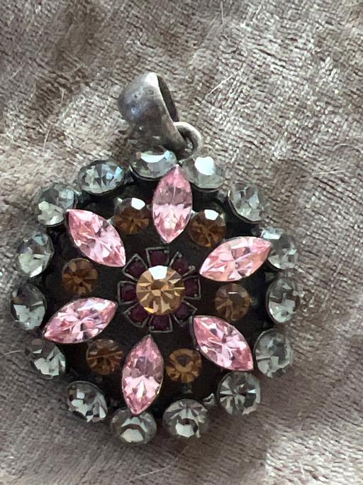Buy & Sell Ovingdean Brighton - Photos for Lovely vintage pendant