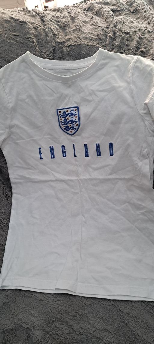 Buy & Sell Four Oaks Birmingham - Photos for England Shirt Age 11