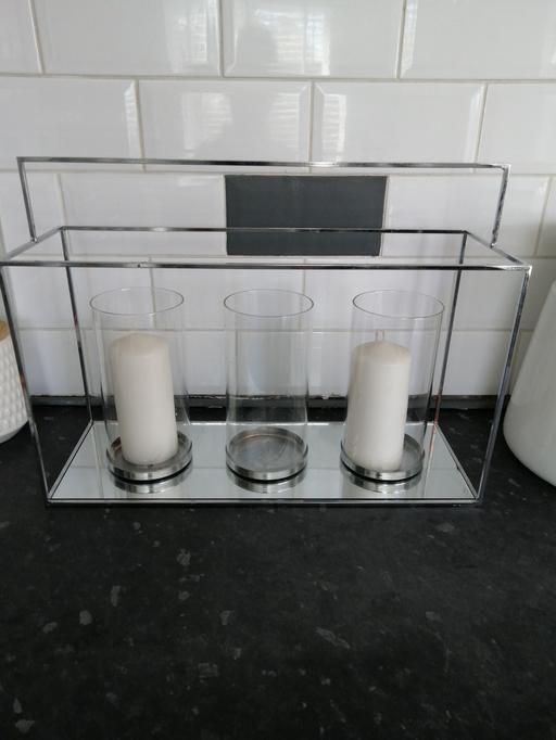 Buy & Sell Wednesfield Wolverhampton - Photos for Candle holder with 2 candles