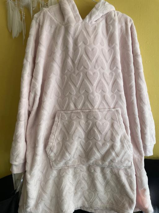 Buy & Sell Maypole Birmingham - Photos for Ladies/Girls Snood size Medium. Clearance