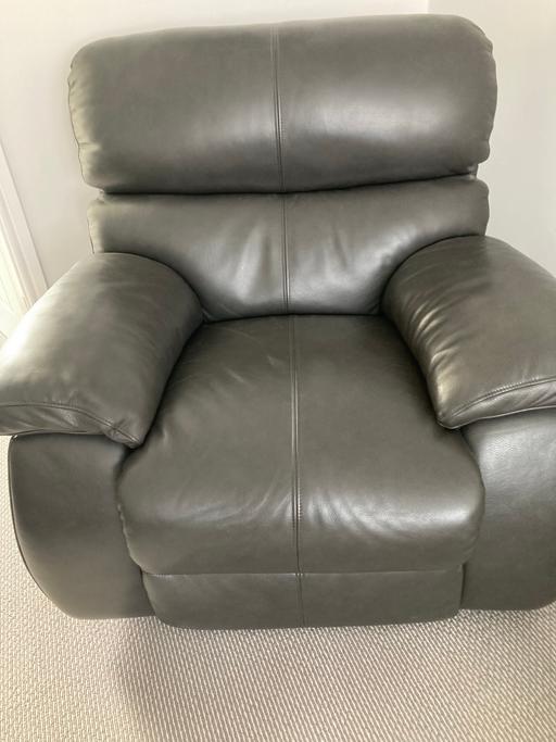 Buy & Sell Wrenthorpe Wakefield - Photos for Leather furniture