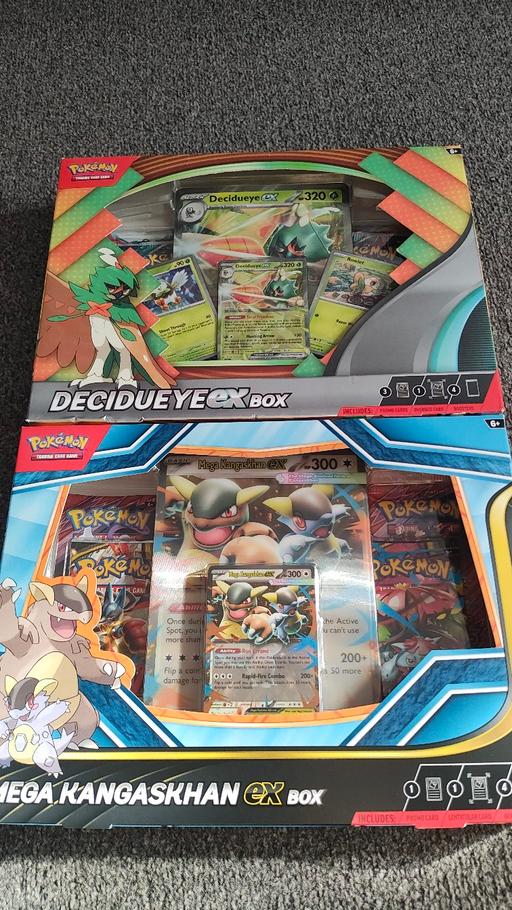 Buy & Sell Loxford East London - Photos for Decidueye and Kangaskhan EX Box