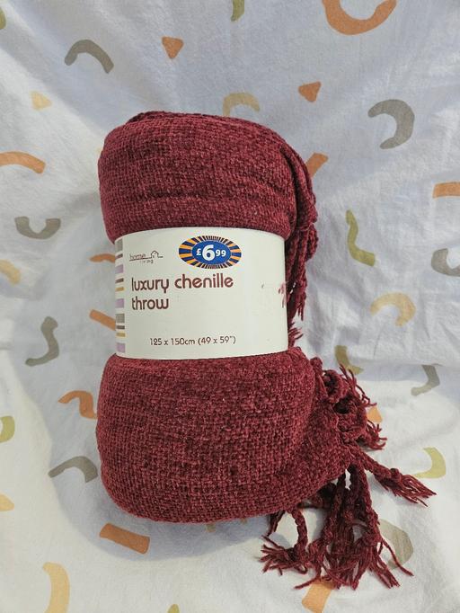 Buy & Sell Burslem Stoke-on-Trent - Photos for New Throw