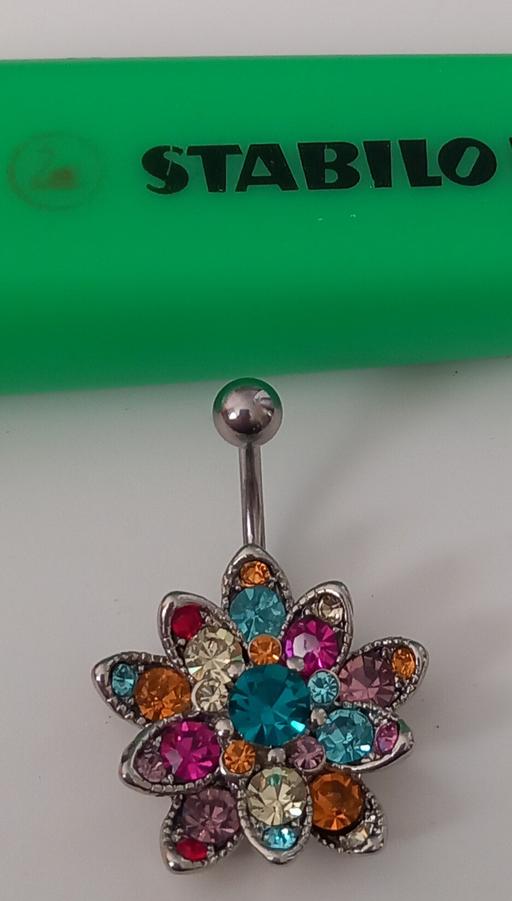 Buy & Sell Thatto Heath Saint Helens - Photos for stunning stainless Steel gemstone belly bar