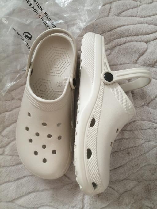 Buy & Sell Moseley Village Wolverhampton - Photos for New size 7 beige sandals