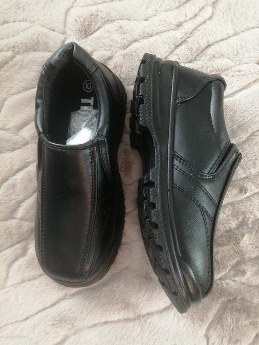 Buy & Sell Heath Town Wolverhampton - Photos for New boys school shoes slip on size 10