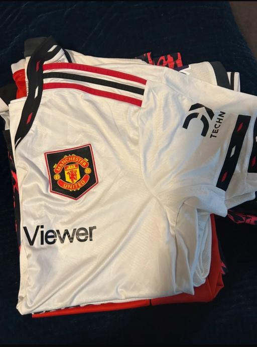 Buy & Sell Gadlys Rhondda Cynon Taf - Photos for Official man United away shirt 2023