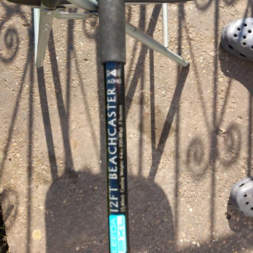 Buy & Sell Conisbrough Doncaster - Photos for Beach caster 12' 3 piece