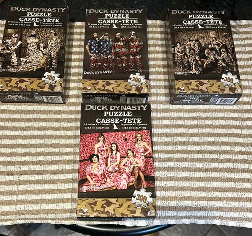 Buy & Sell Baxenden Hyndburn - Photos for 4 boxes different jigsaw puzzle